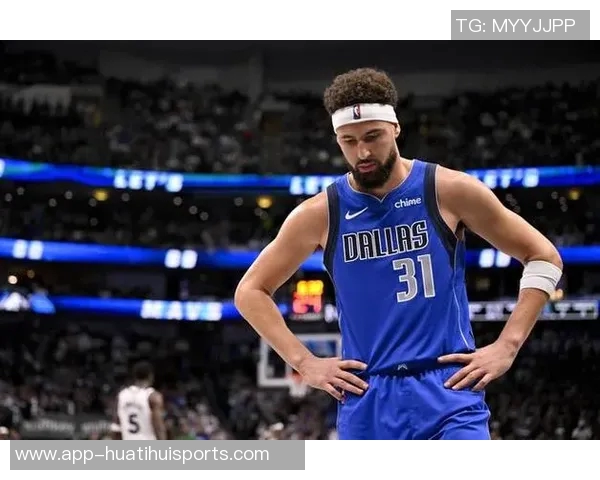 克莱末节神勇表现8中6砍下17分助球队逆转全场贡献23分正负值高达15