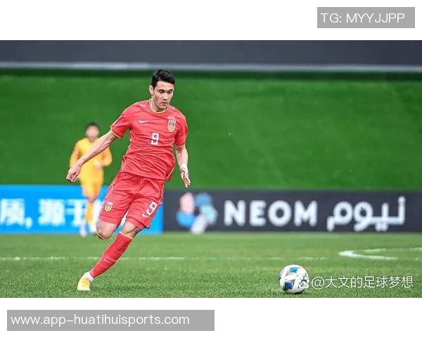 维尔茨在国家队拼搏不懈加练射门后直奔健身房提升自我