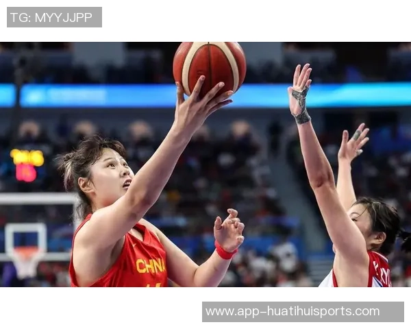 李月汝首秀震撼全场代表Mist队出战近7分钟贡献3分5板表现出色