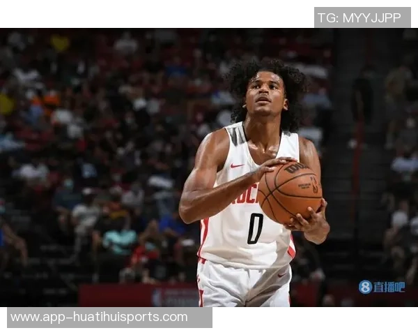 墨菲攻防兼备表现出色13投10中斩获24分5篮板4助攻3抢断正负值8